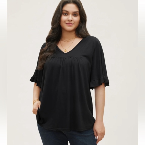 BloomChic Plus Size 4XL Solid Gathered Ruffle Trim Flounce Sleeve T-shirt us26 - Picture 1 of 7